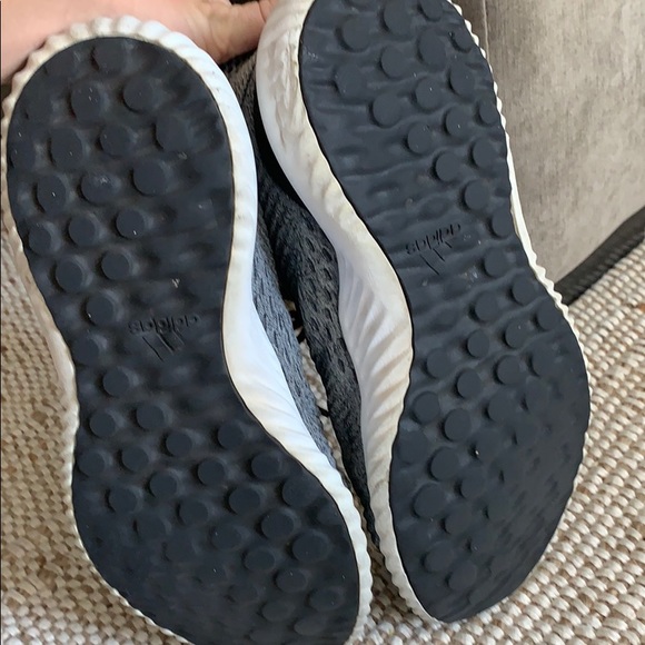 Adidas Alphabounce - Picture 4 of 5